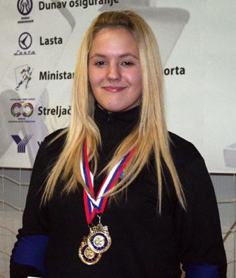tasana bogatinovski sa dve medalje